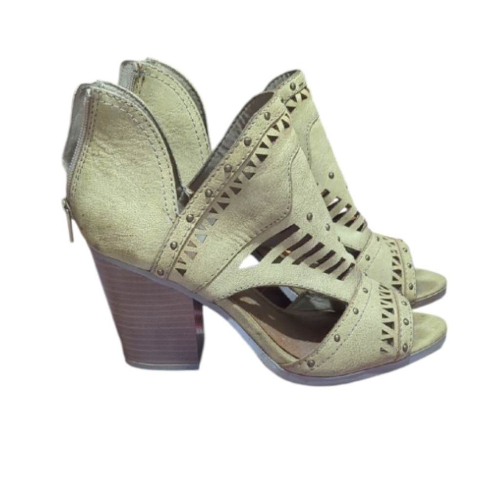 Size 7 Maurices Tan Cutout Heeled Sandals